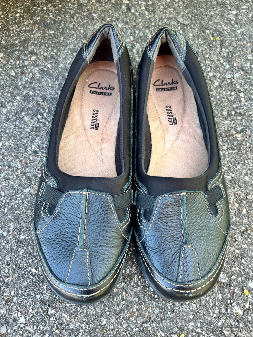 Clarks Women’s Black Slip-On Leather Loafers